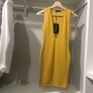 Fashion nova -yellow dress
